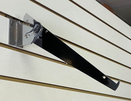 Adjustable slatwall bracket